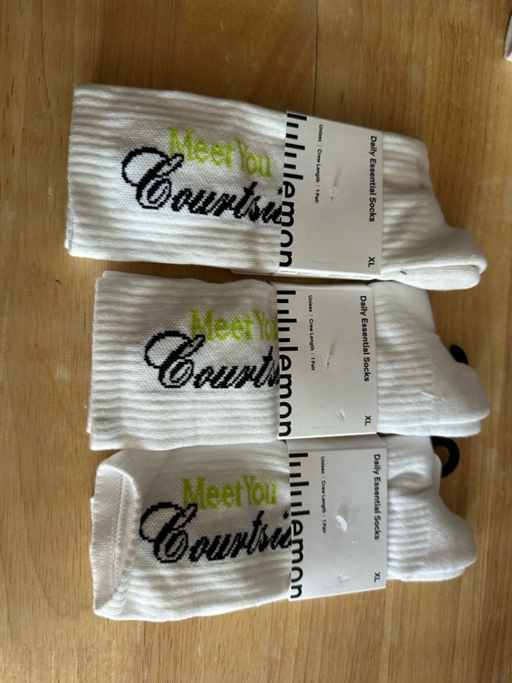Lululemon 3 pairs crew socks xl new